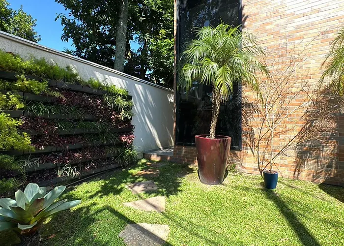 4- Studio para casal. Ótima Localização